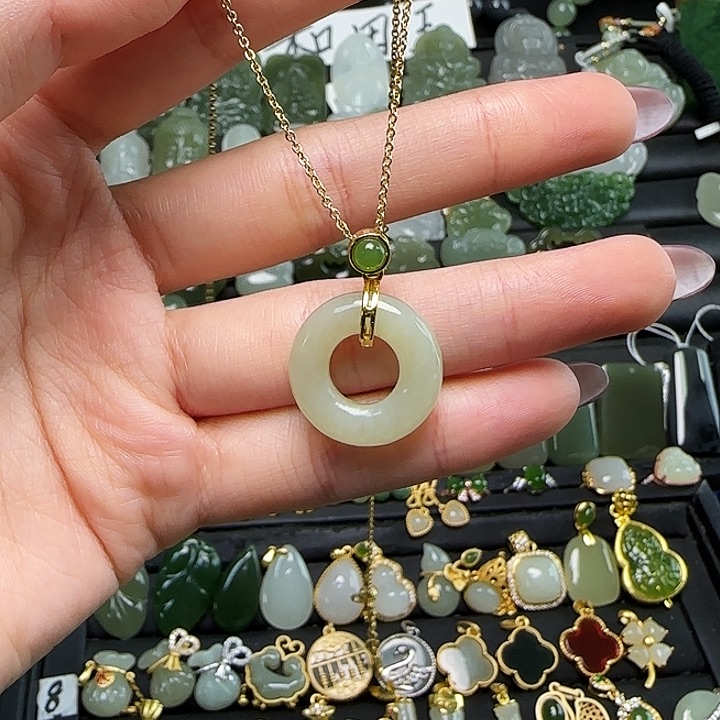 颈饰银S925镶嵌和田玉送链子送绳