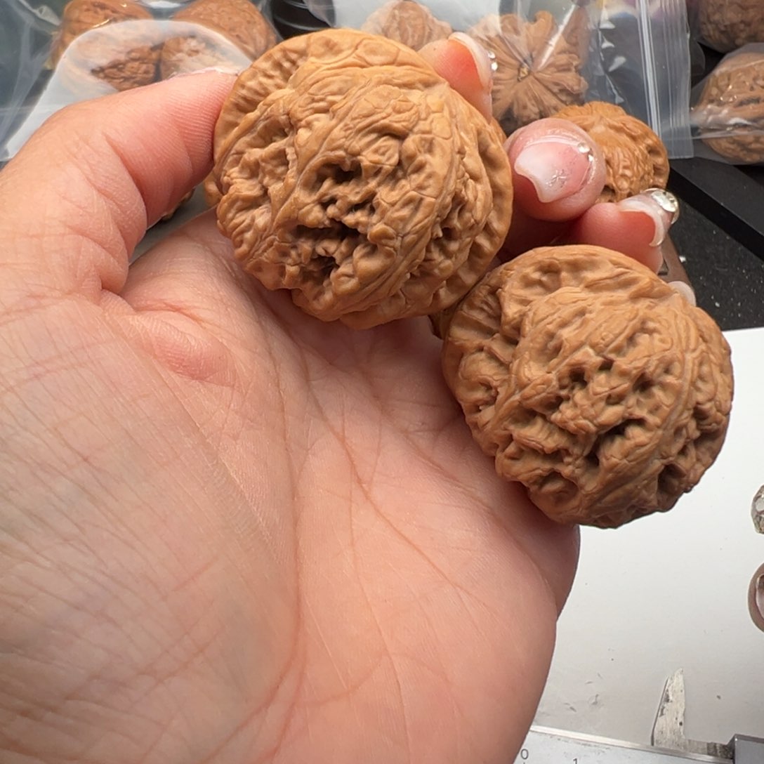 文玩核桃把件粗筋43