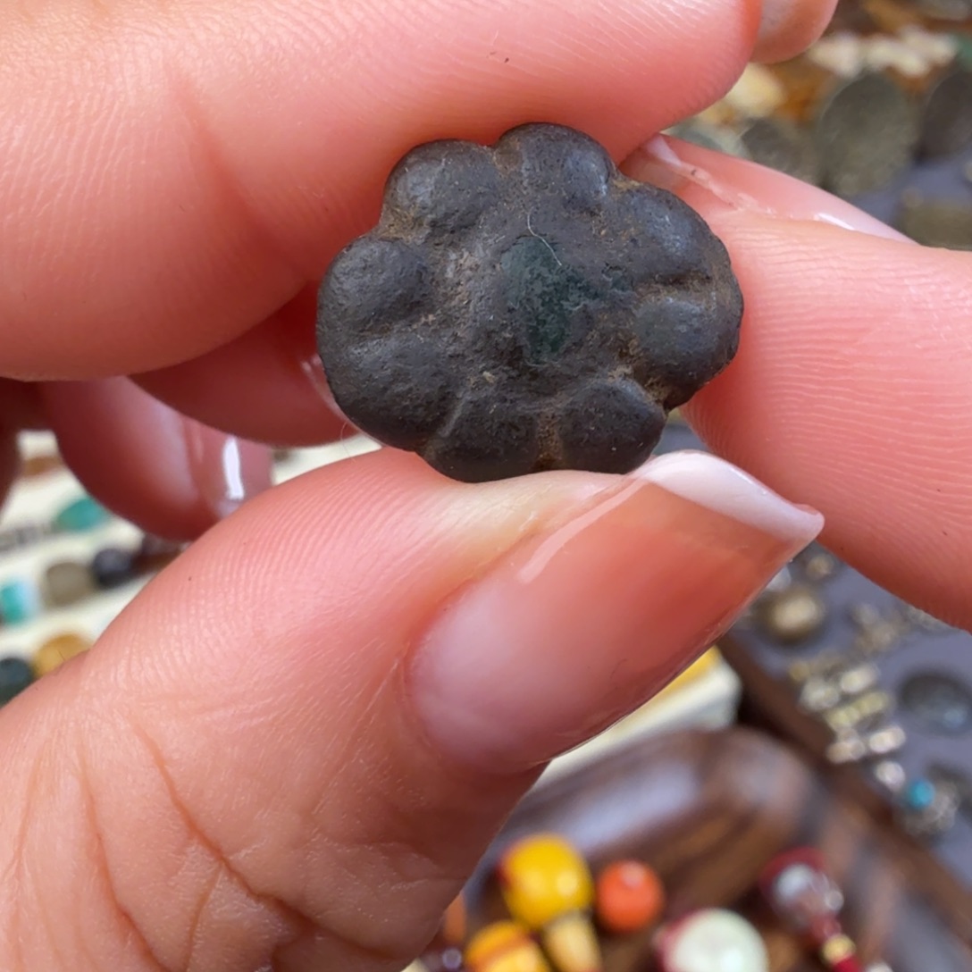 金属材质配件一个