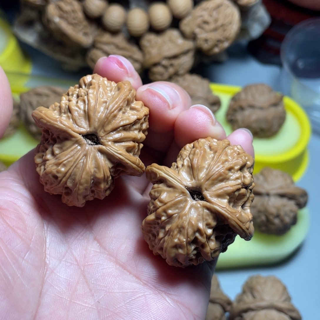 核桃手串/手链精品血麒麟36加