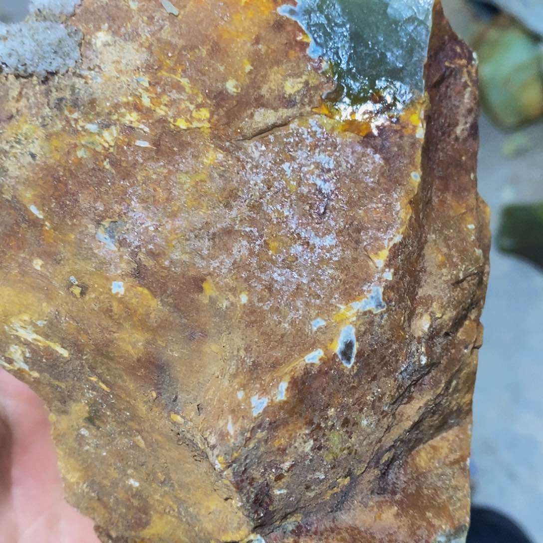 未镶嵌岫玉珠宝奇石