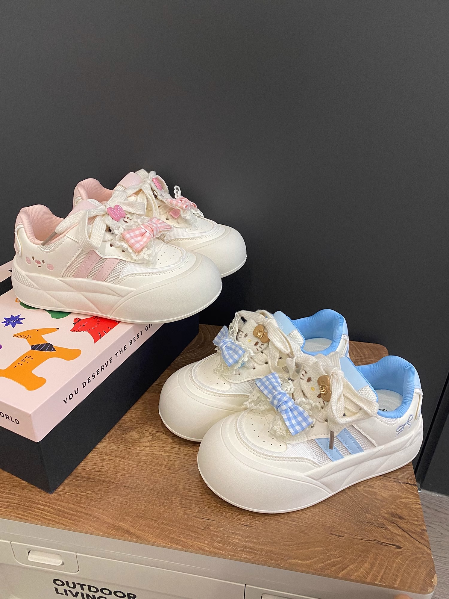 森系丑萌大头小白鞋女2025新款夏季透气厚底增高可爱配裙子面包鞋