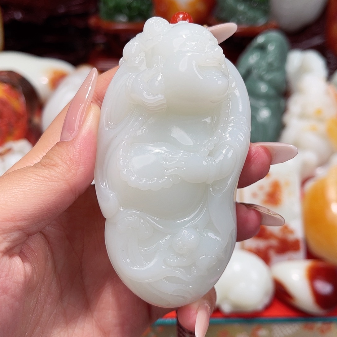 高***，和田玉未镶嵌把件