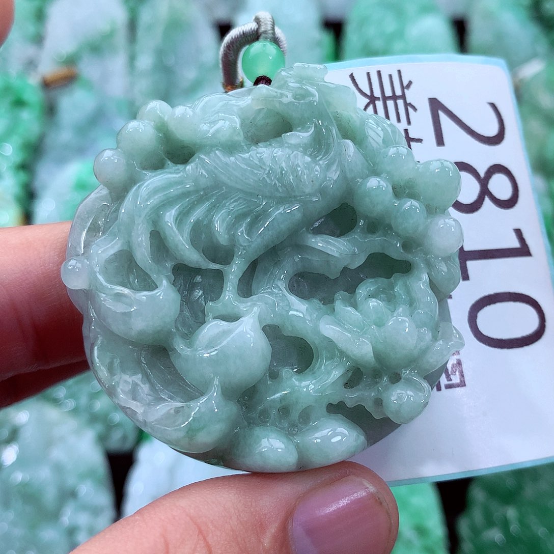 翡翠未镶嵌吊坠(不含链)