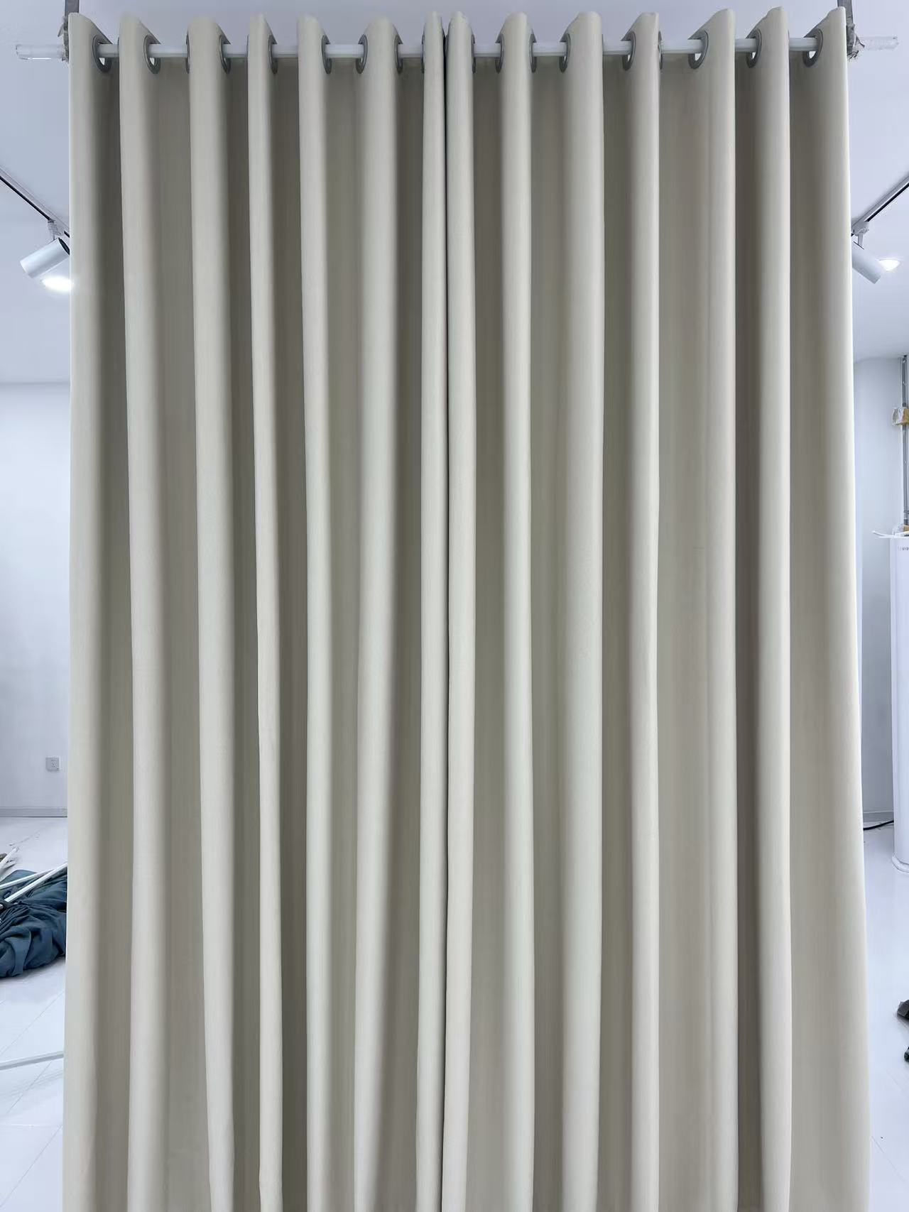 蔷薇轻奢成品窗帘【奶茶色】