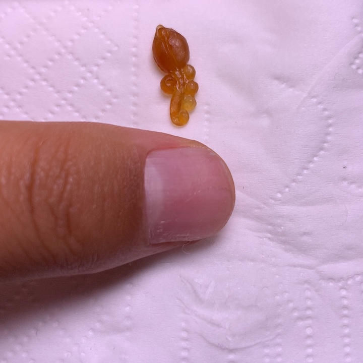 定制翡翠未镶嵌玫瑰花