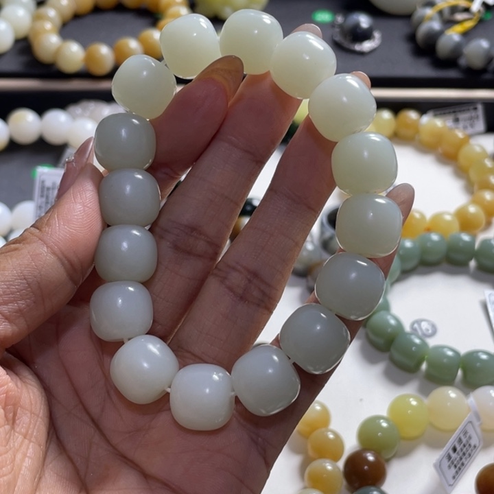 -***玖手串未镶嵌和田玉