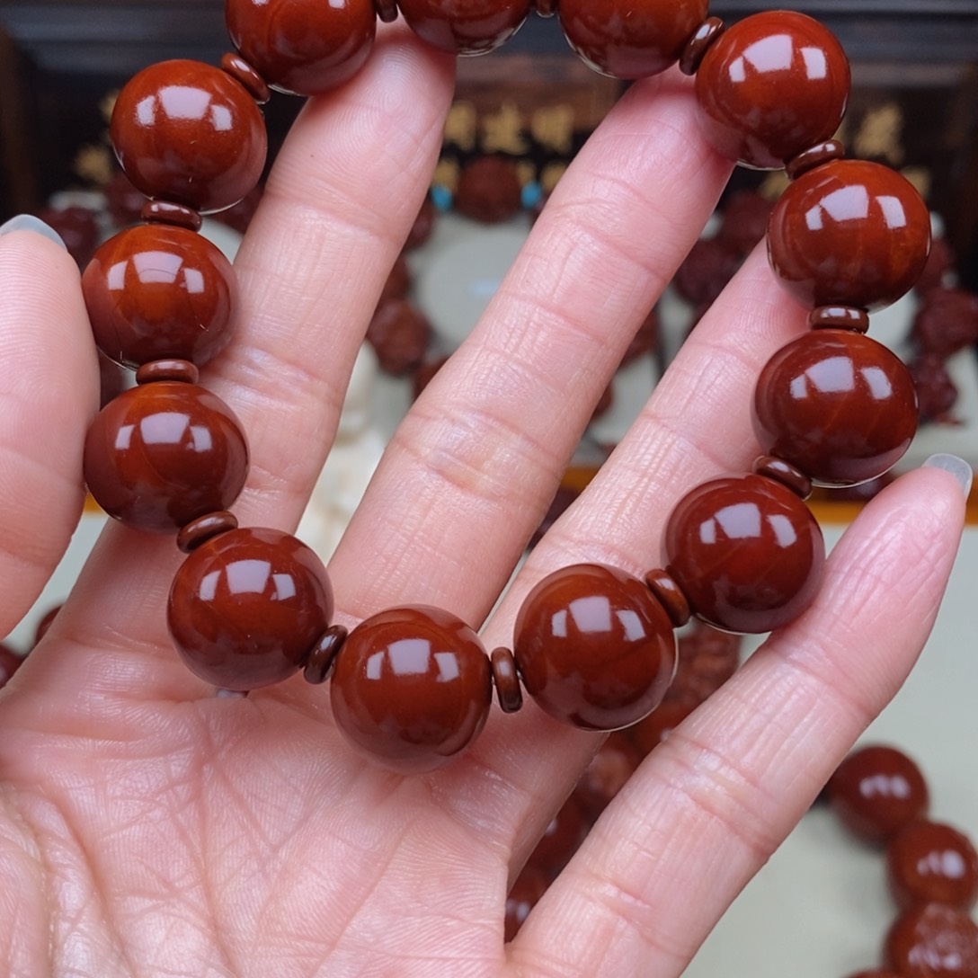 橄榄核吊坠光珠，