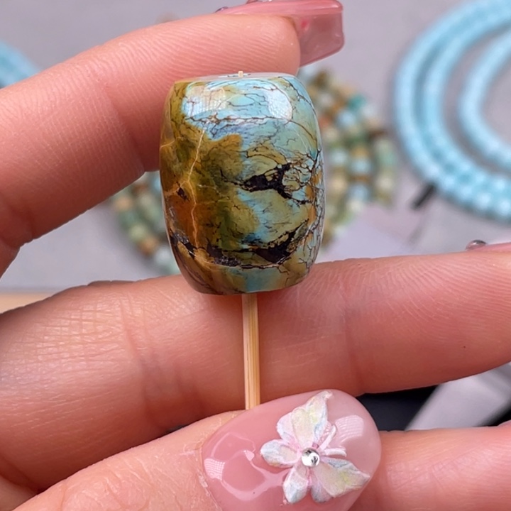 绿松石珠宝奇石未镶嵌