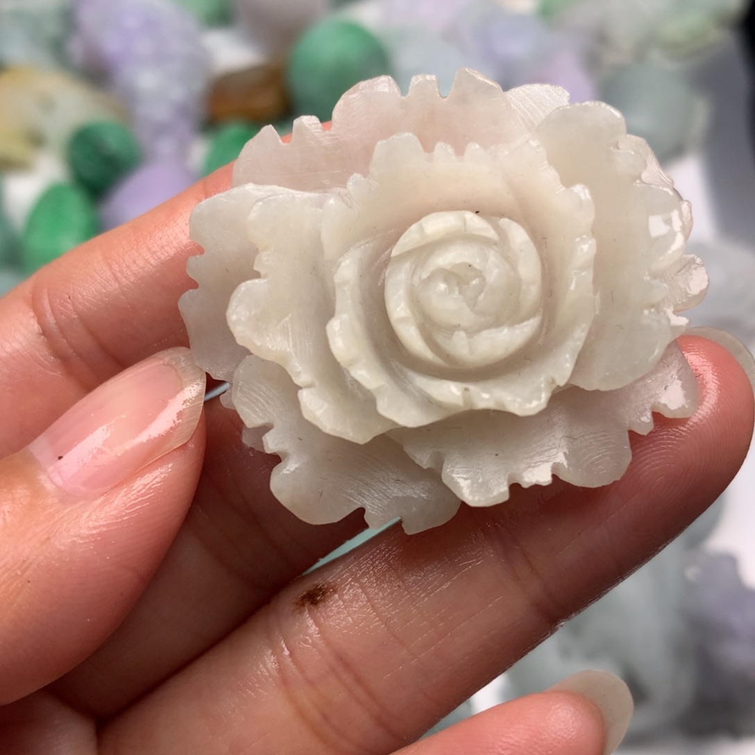 定制翡翠未镶嵌翡翠