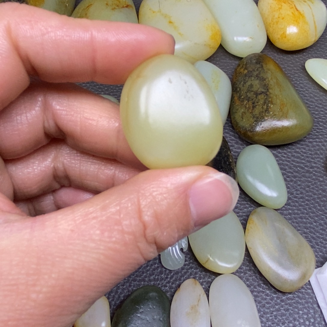 和田玉挂件^_^未镶嵌