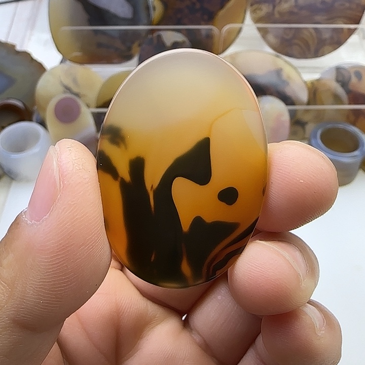 玛瑙/玉髓未镶嵌颈饰