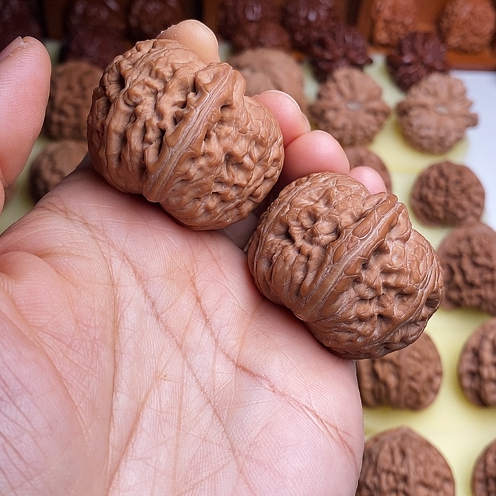 【闪购商品】文玩核桃吊坠41元宝