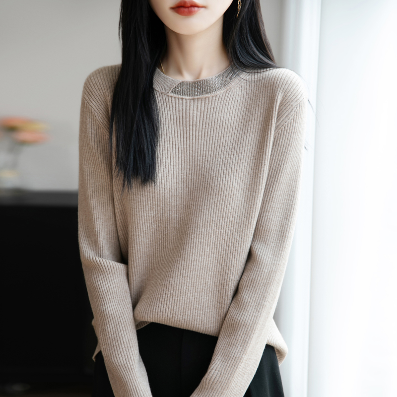 秋季新款安迪绒圆领抽条烫钻纯色长袖针织衫时尚百搭宽松显瘦打底