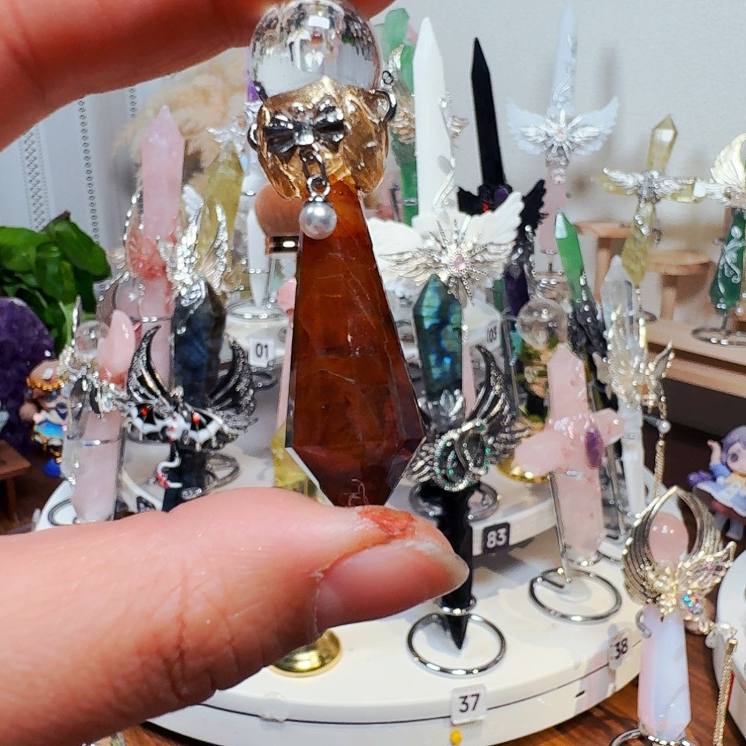 H***、有机玻璃天然水晶