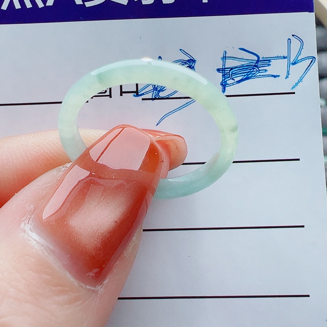 翡翠未镶嵌戒指戒圈