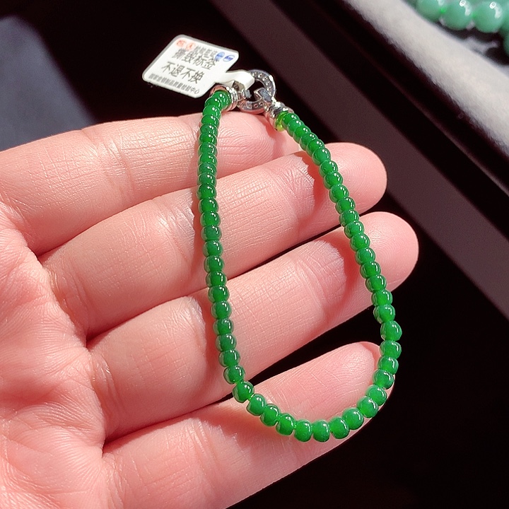 翡翠手链未镶嵌天然翡翠手链未镶嵌