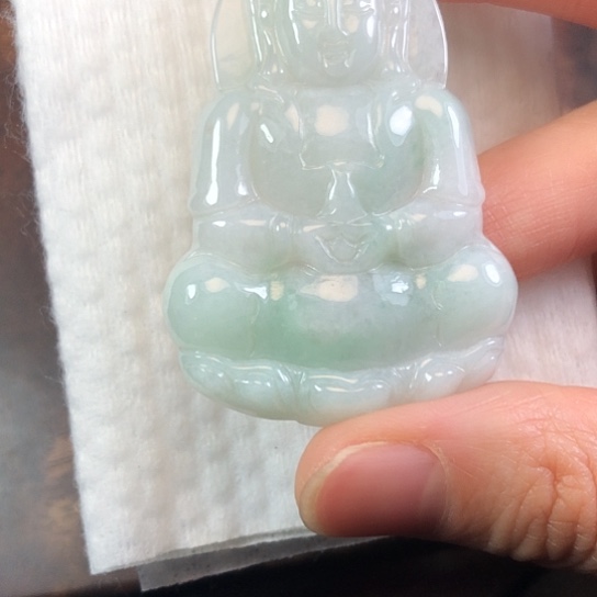 翡翠未镶嵌颈饰缅甸A货，每天下午1点半开播