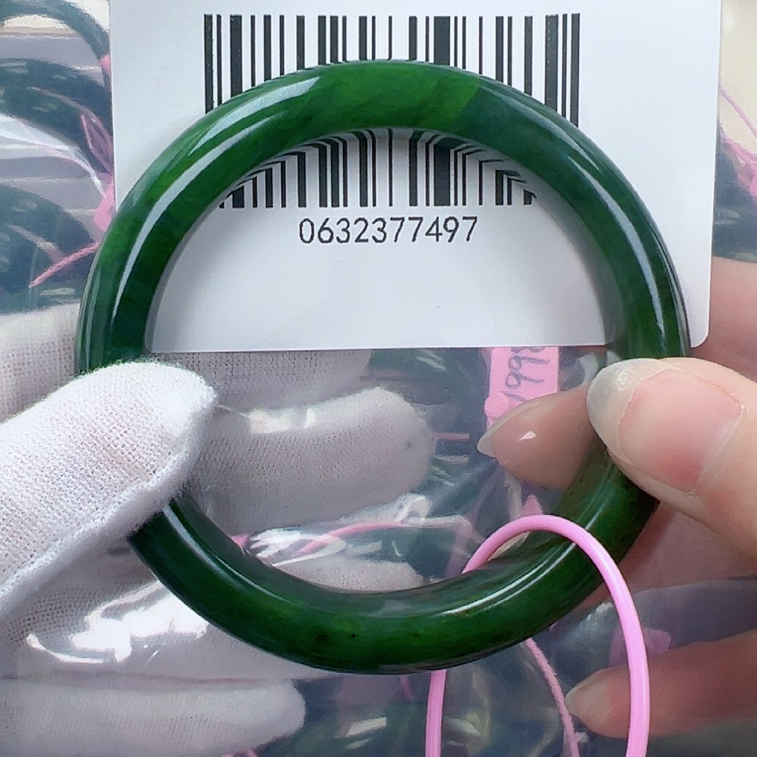 和田玉（碧玉）手镯未镶嵌60