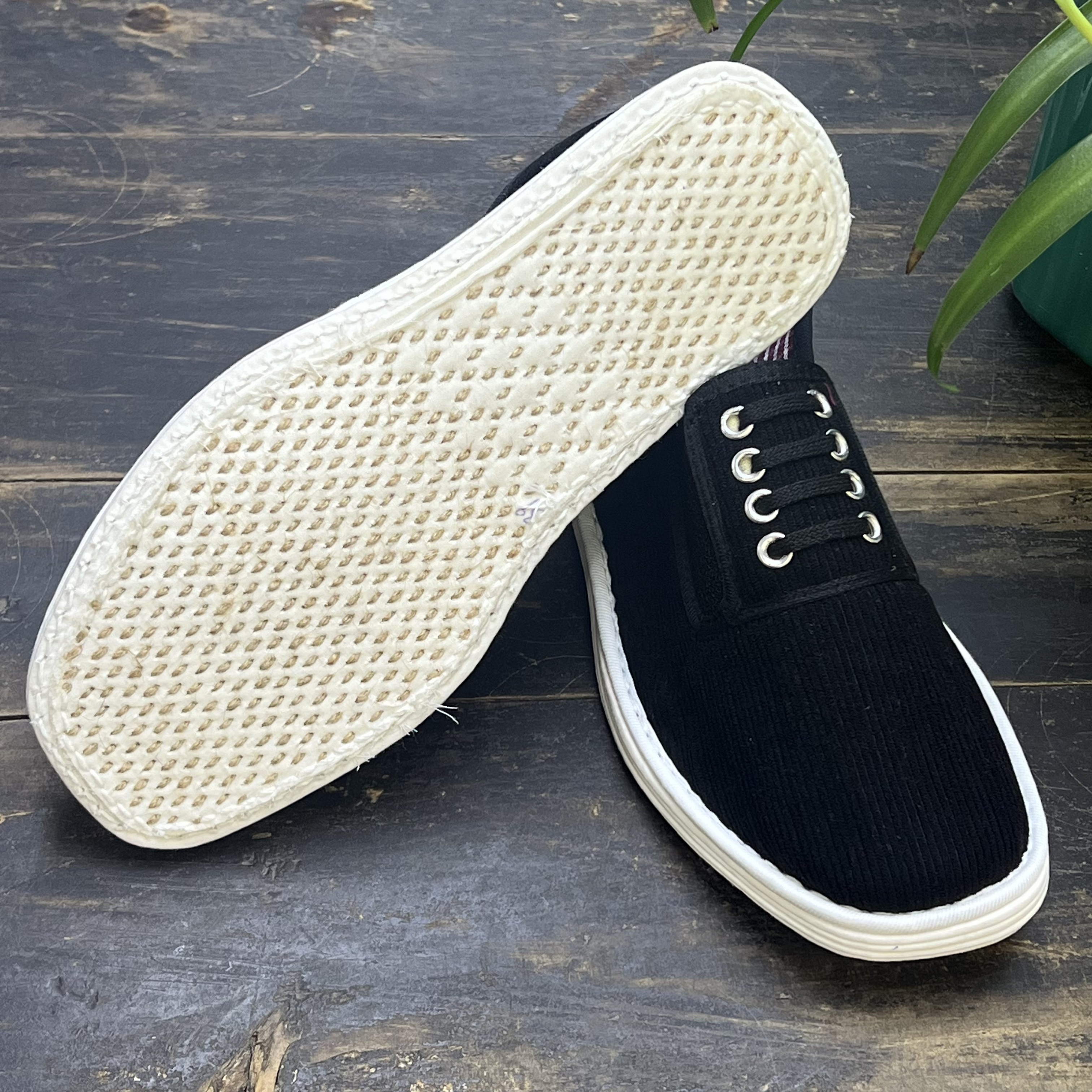 何航特价款何航夏季手工布鞋（布底4号男单）