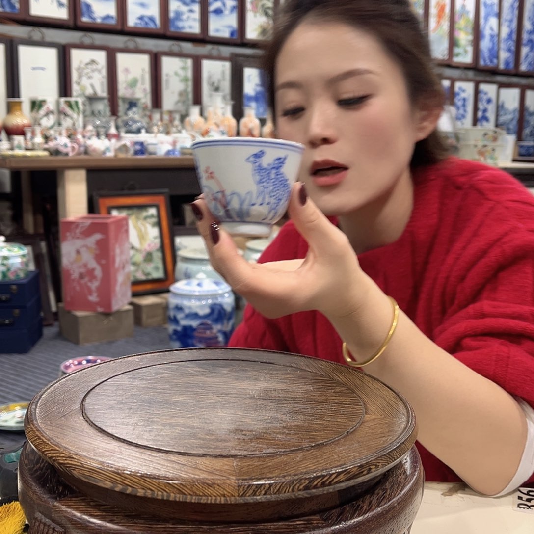 摆件陶瓷/////景德镇陶瓷瓷器。杯。