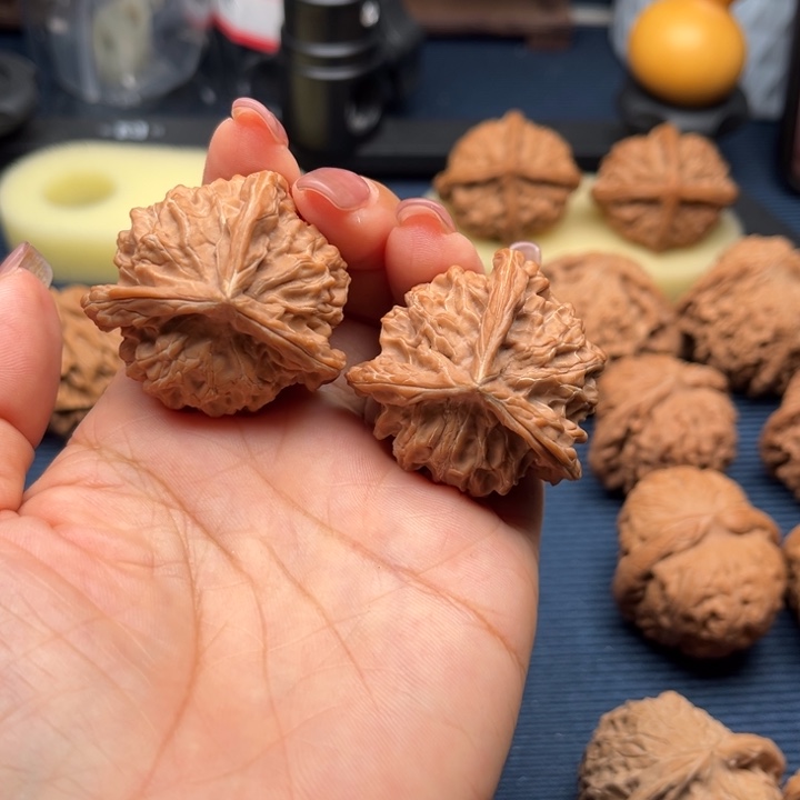 文玩核桃吊坠38盘山三棱全品