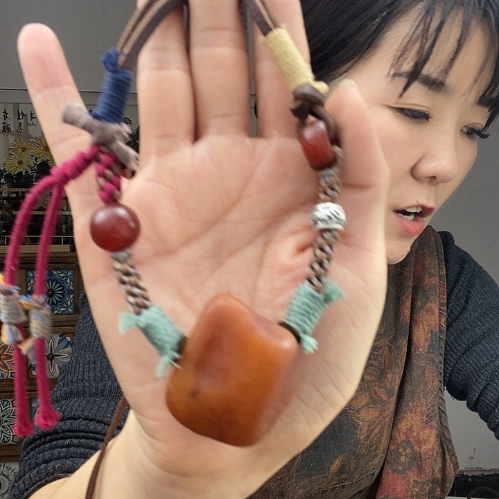 蜜蜡项链未镶嵌项链