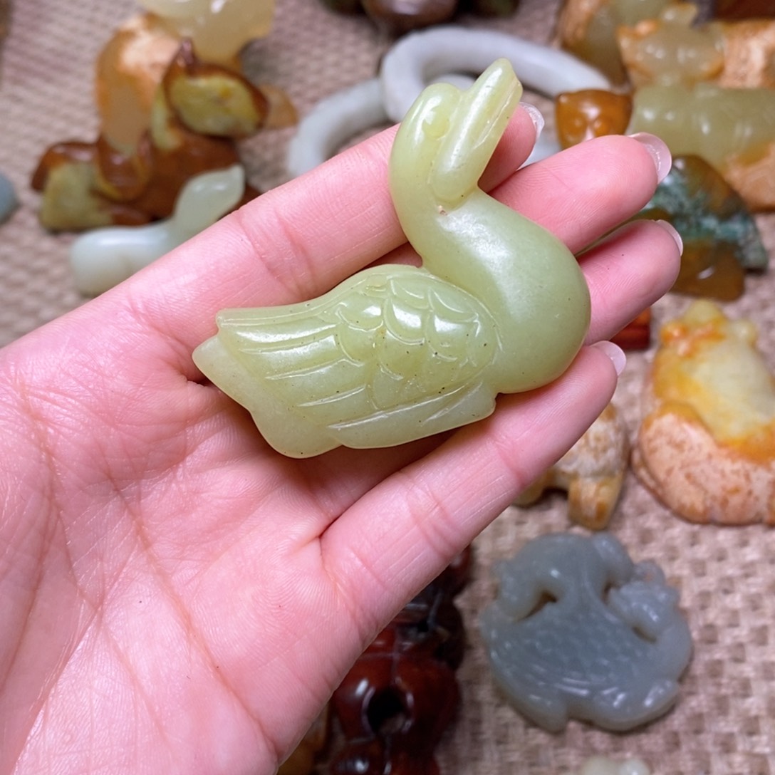 白玉菩提吊坠白玉菩提白玉菩提摆件