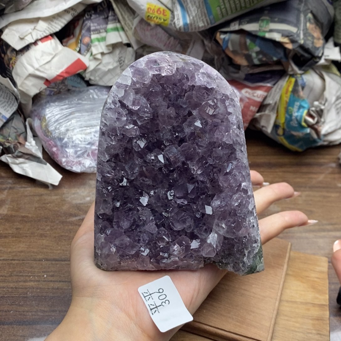 乌拉圭未镶嵌紫晶