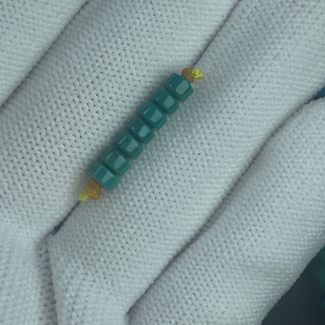 原矿绿松石玉化隔片4.2尺寸