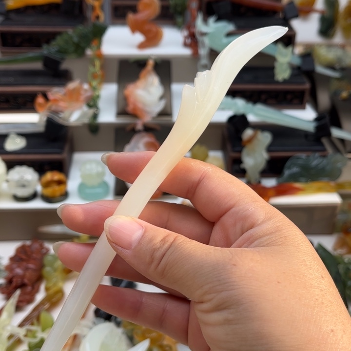 草***9蛇纹石玉未镶嵌岫玉发簪