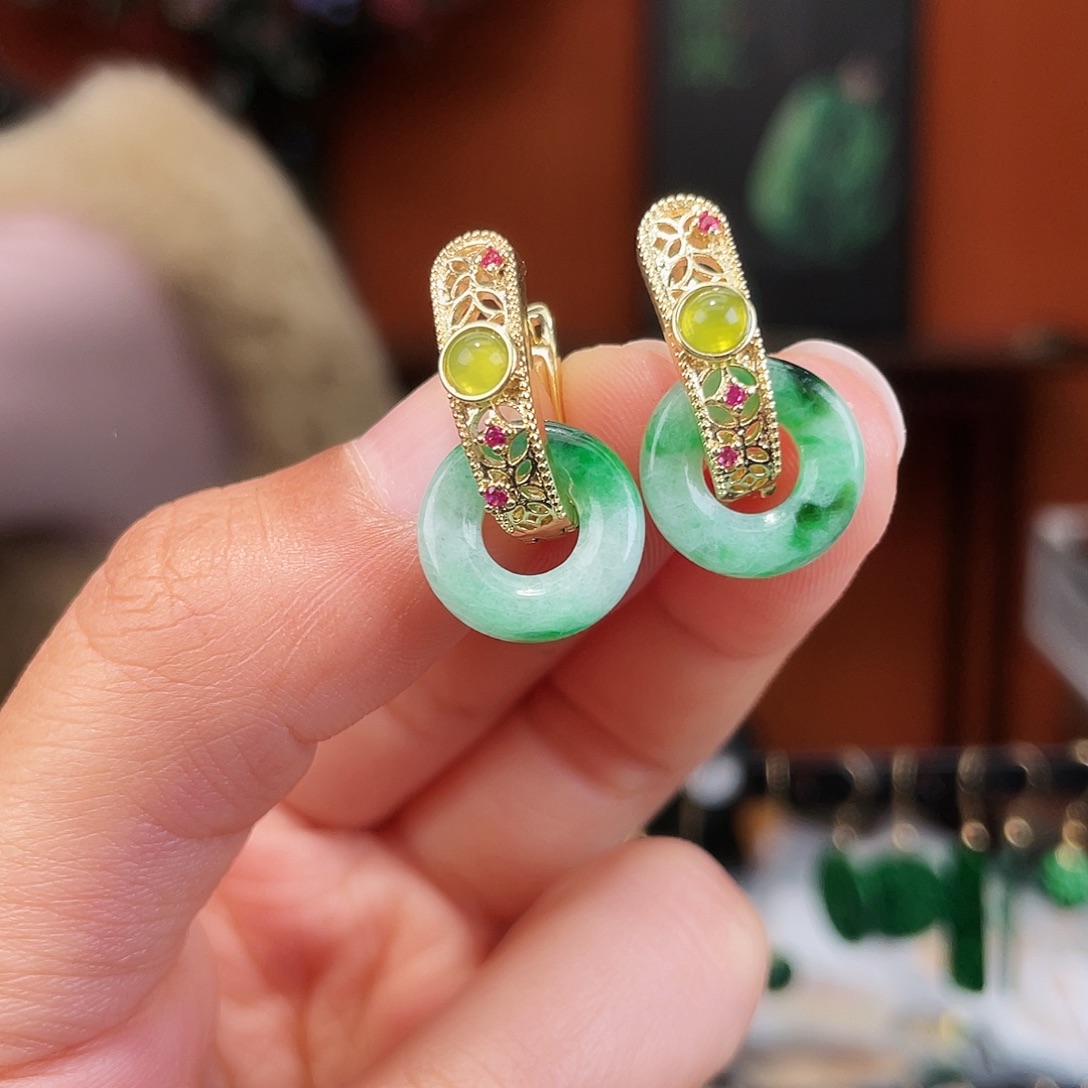 翡翠未镶嵌耳饰饰品