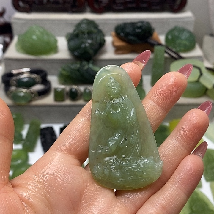 蛇纹石玉未镶嵌挂件