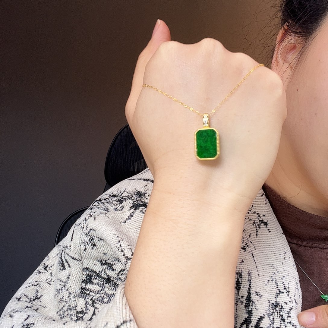 翡翠银S925镶嵌耳饰天然翡翠项链