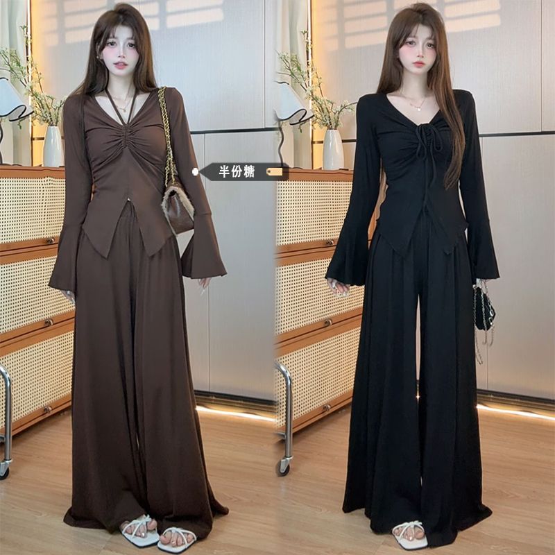 早秋穿搭一整套女韩系慵懒别致领上衣休闲阔腿裤裙2025新款大码