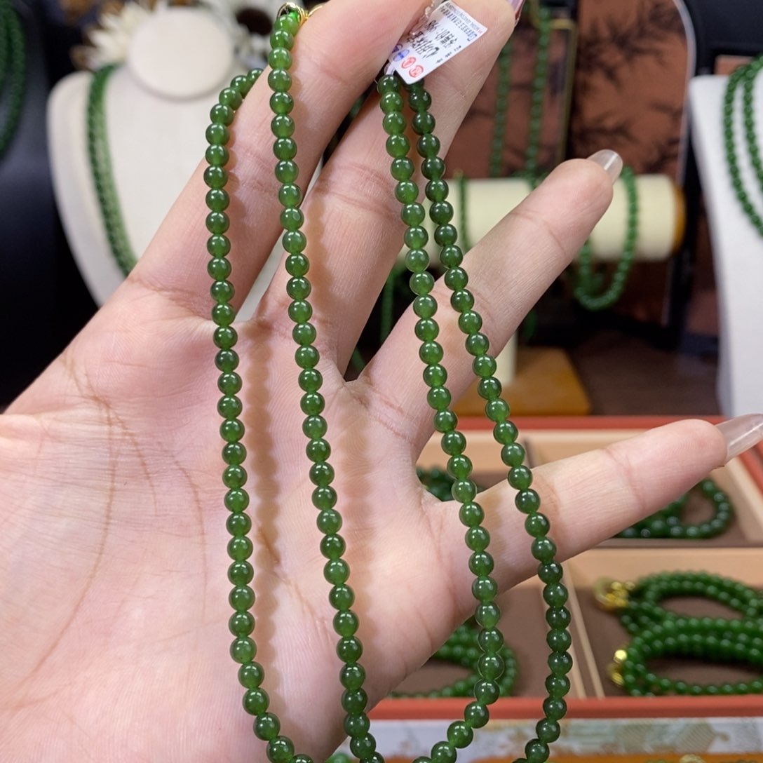 和田玉（碧玉）颈饰未镶嵌4