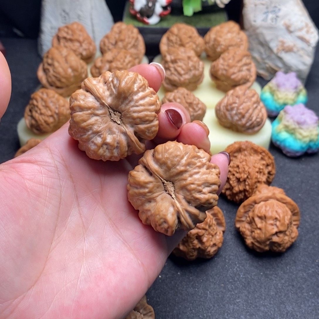 段***~文玩核桃把件蛤蟆头39尺寸