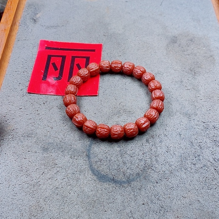 张***洋吊坠猴头核桃猴头菩提