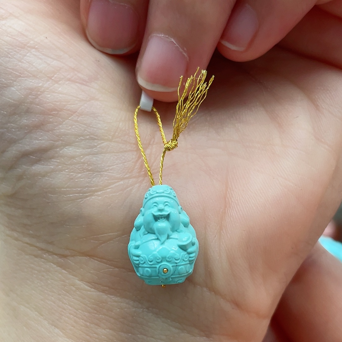 绿松石颈饰未镶嵌