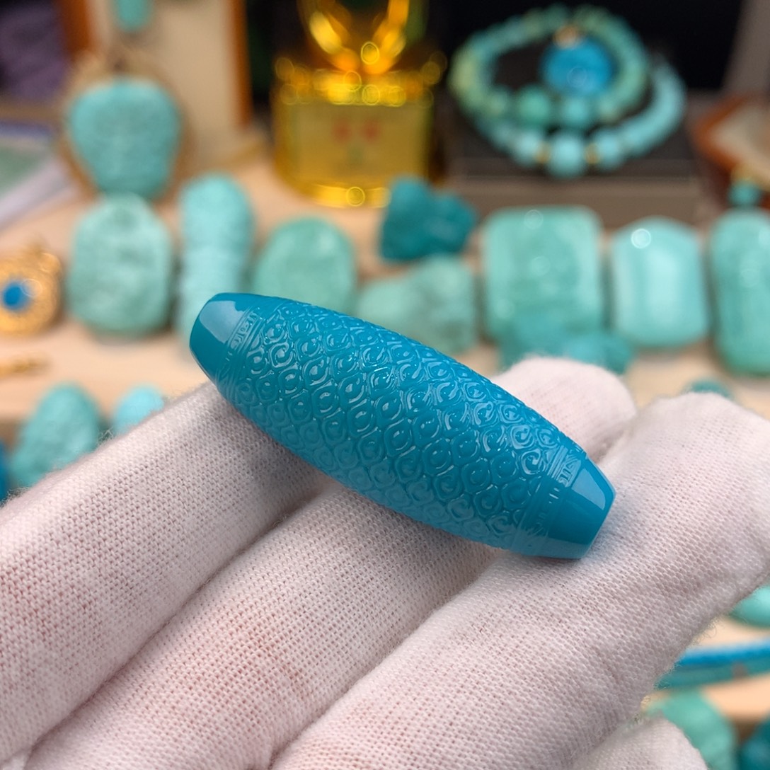 绿松石未镶嵌云纹桶珠卡15