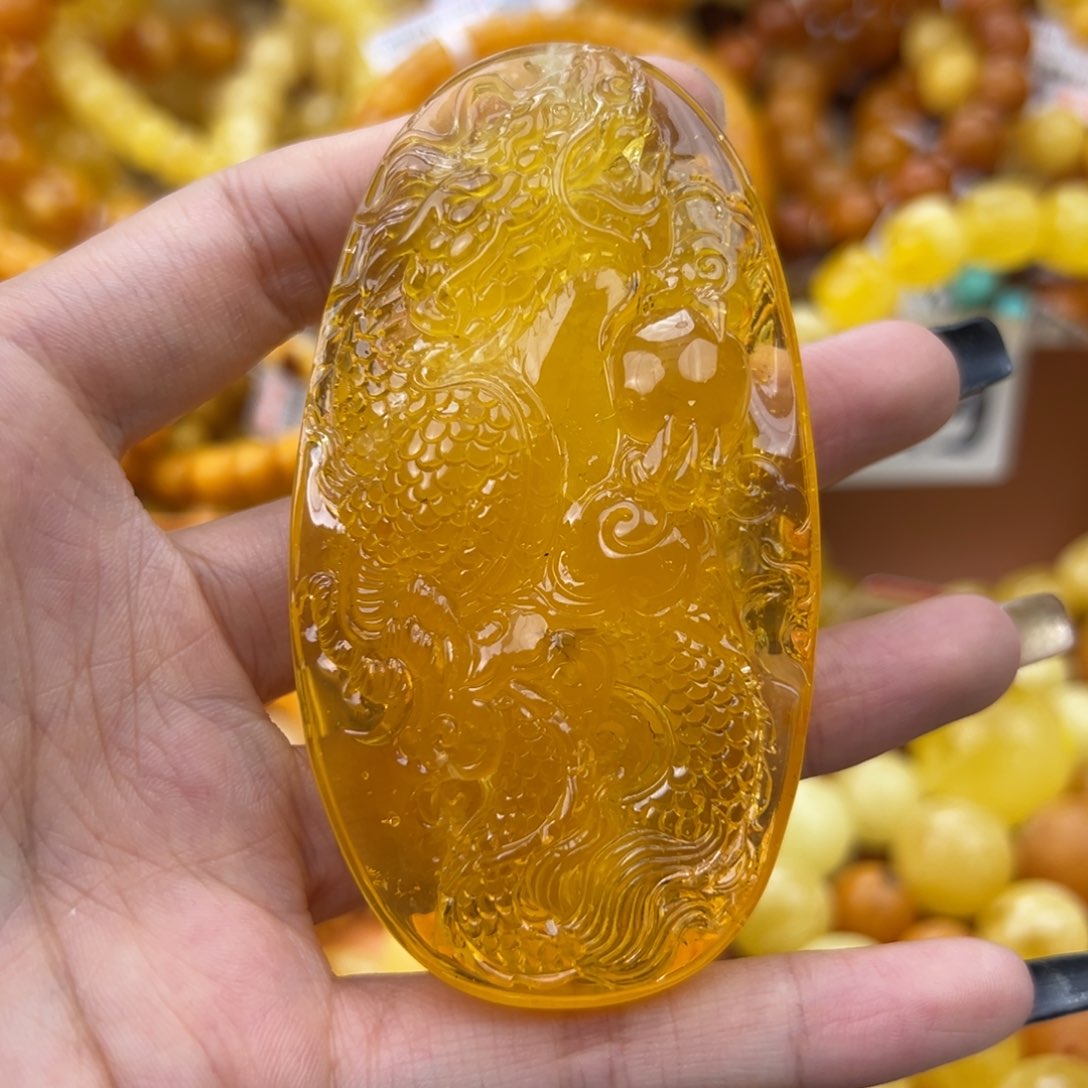 琥珀珠宝奇石未镶嵌