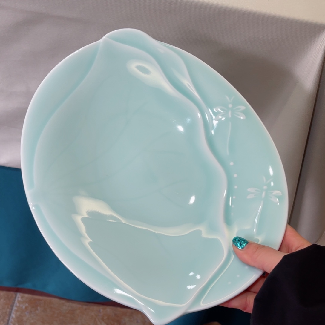 瓷片哈哈哈哈哈哈哈哈呵呵呵