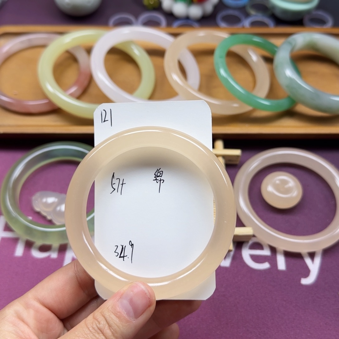 石英质玉手镯未镶嵌121