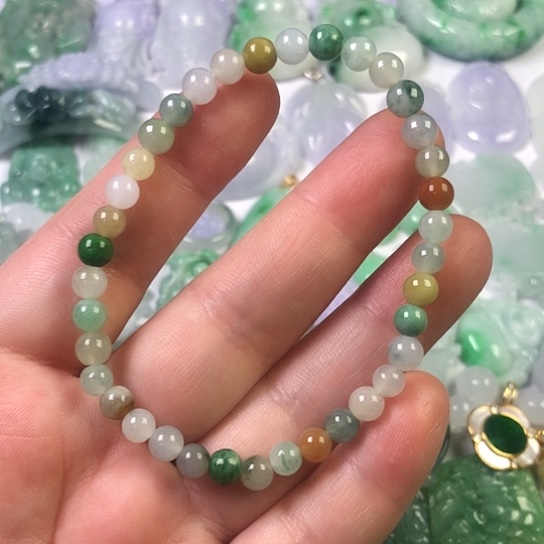 翡翠未镶嵌颈饰珠串