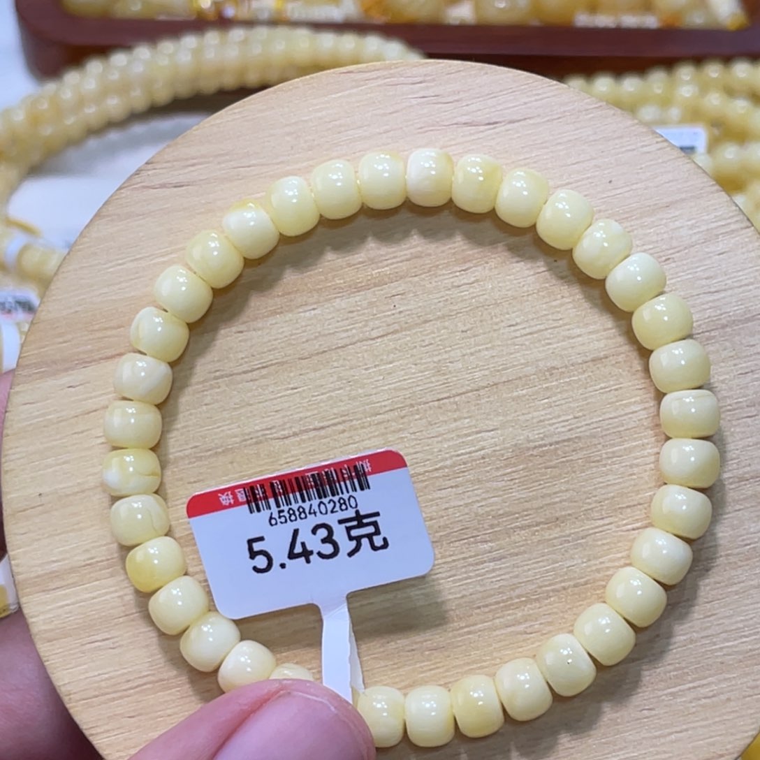 蜜蜡手链未镶嵌蜜蜡
