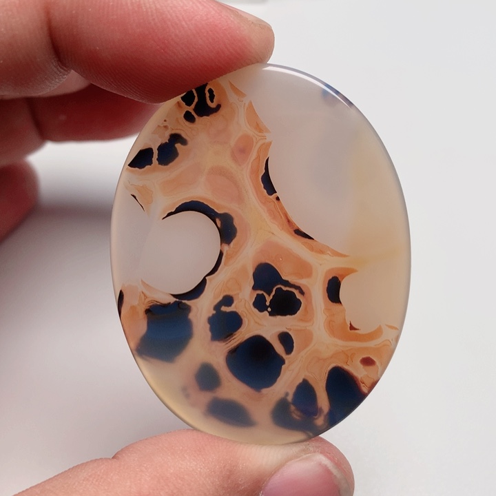 玛瑙/玉髓颈饰未镶嵌3****3