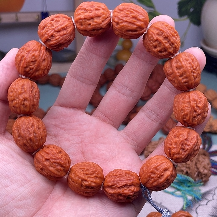 文玩核桃手串秋子