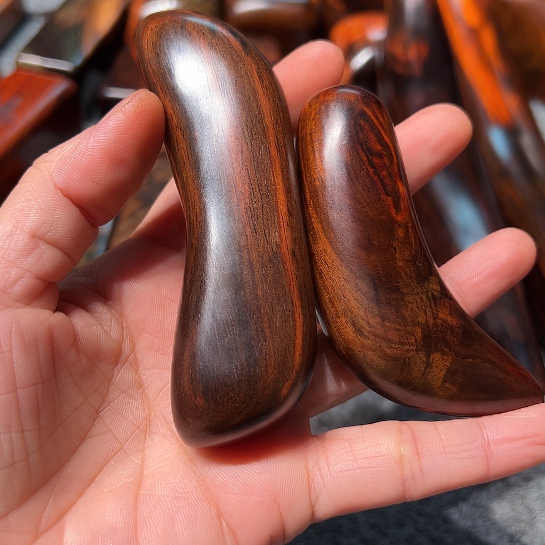 福***玉交趾黄檀（大红酸枝）