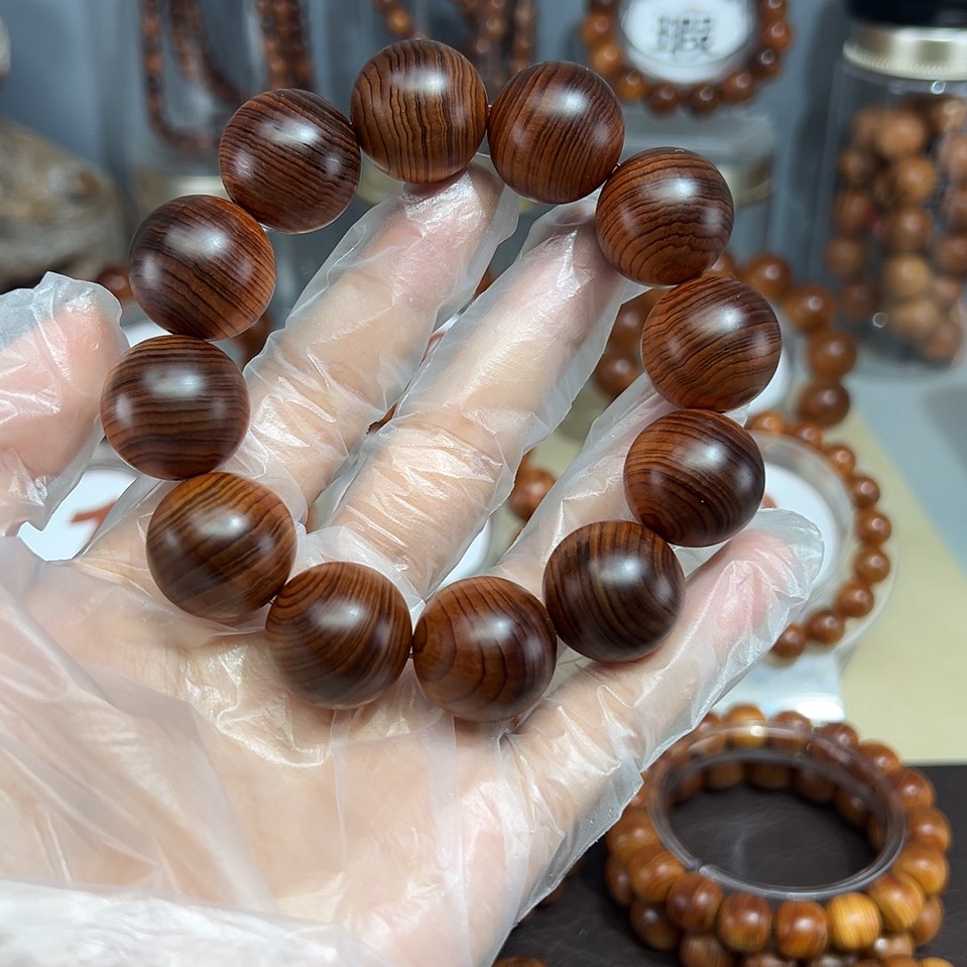 H***T柏木（崖柏）2.0黑金刚干黑油