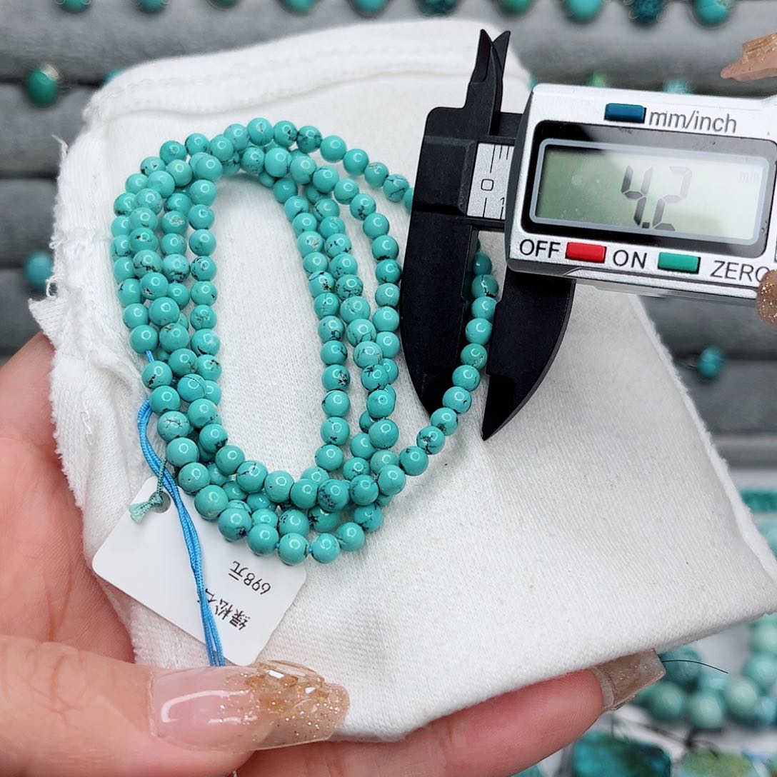 绿松石绿松石未镶嵌